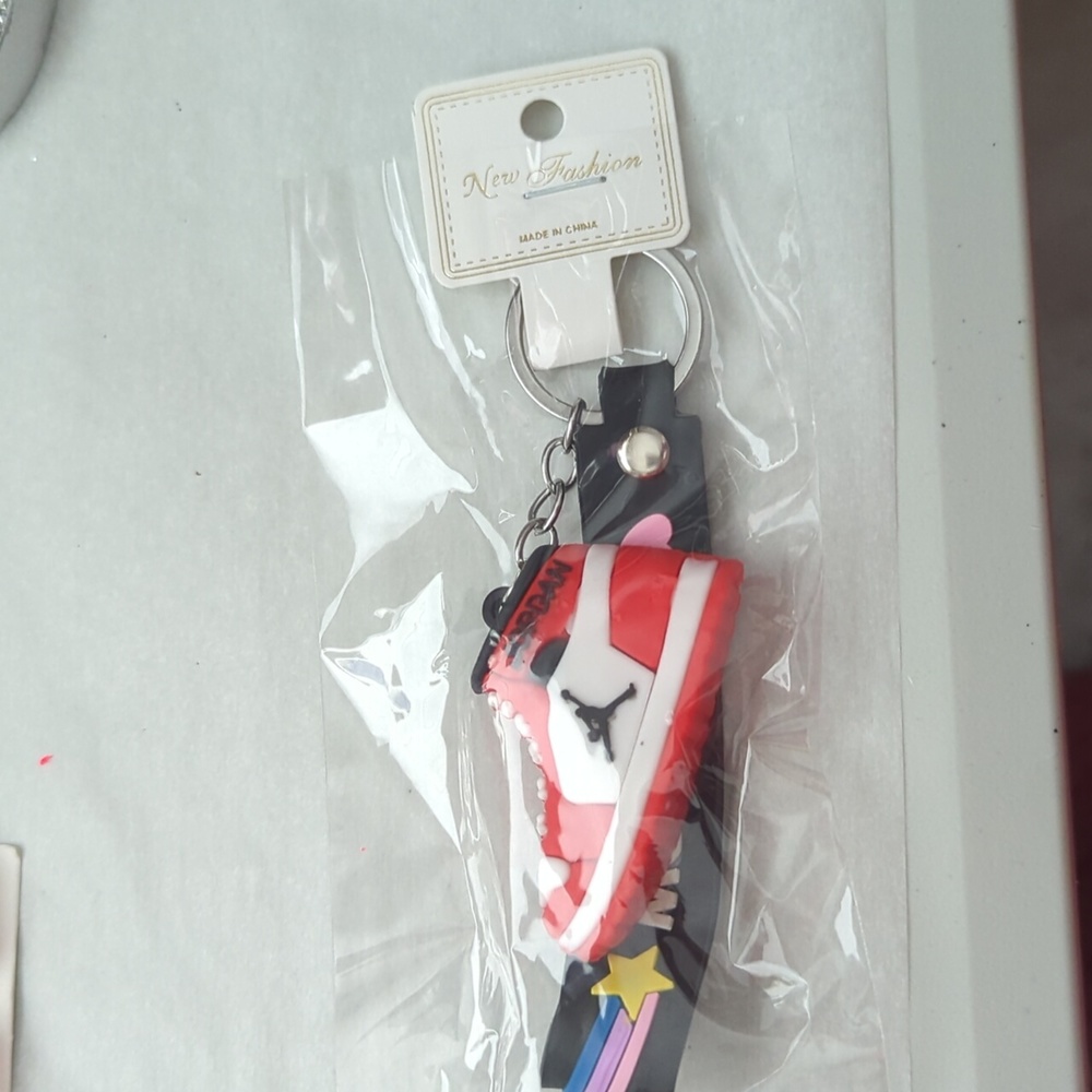 Keychain - Picture 2 of 3